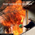 /album/nepochopitelne-hloupe-napady/funny-firefighter-her-bucket-with-a-small-lustiger-feuerwehrmann-ihrem-eimer-mit-einem-kleinen-sapeur-pompier-drole-son-seau-avec-un-petit-jpg/
